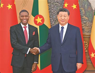 習近平會見格林納達總理米切爾